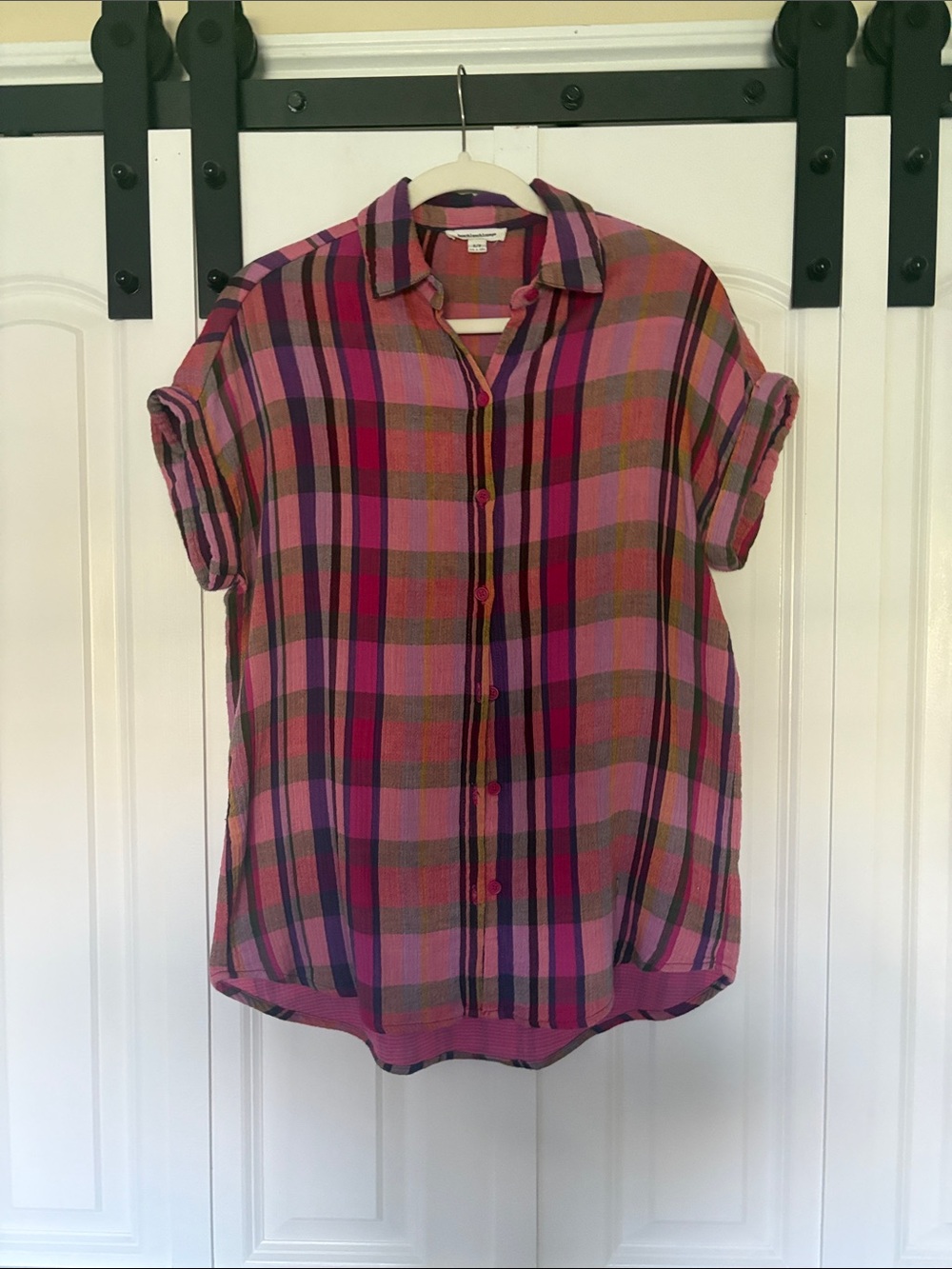 beachlunchlounge Pink Plaid Short-Sleeve Button-Down Shirt